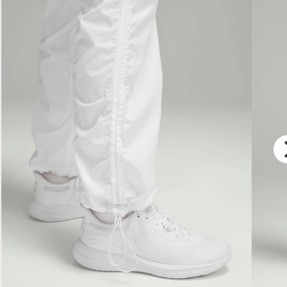 Lululemon Sz S Dance Studio Relaxed-Fit Mid-Rise Cargo Pant White Like New 2024 - Picture 12 of 16